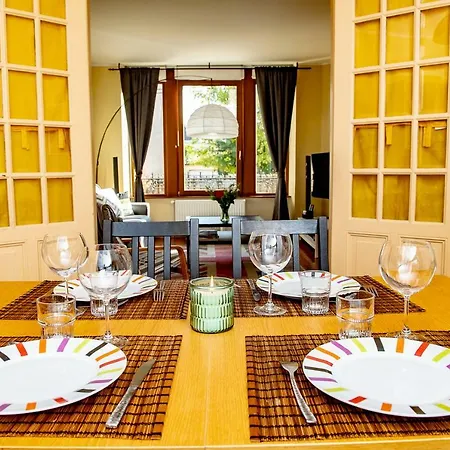 L'enchantraine - Confort Et Tarif Inclus - Spacieux Et Accueillant Sur