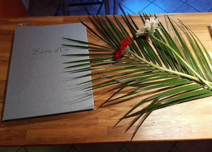 L'enchantraine - Confort Et Tarif Inclus - Spacieux Et Accueillant Sur Apartmán